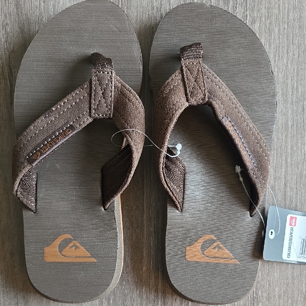 Quiksilver Brown Flip Flops